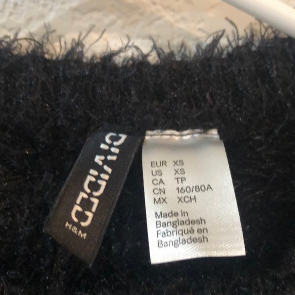 Black Fuzzy Sweater, size S - Picture 3 of 3